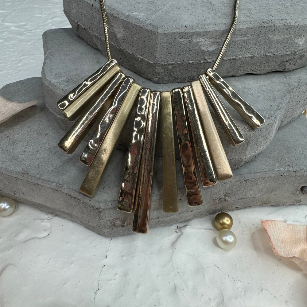 Gold Tone Geometric Bar Statement Necklaceโ